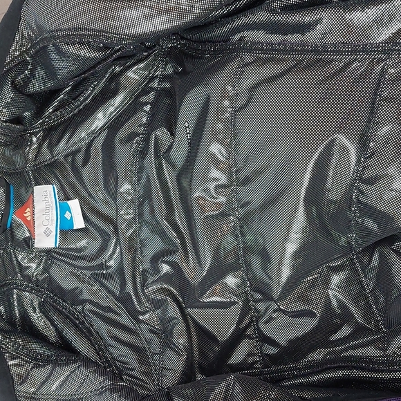 Woman's Columbia jacket - Picture 10 of 14